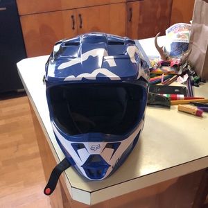 Youth fox dirt bike helmet